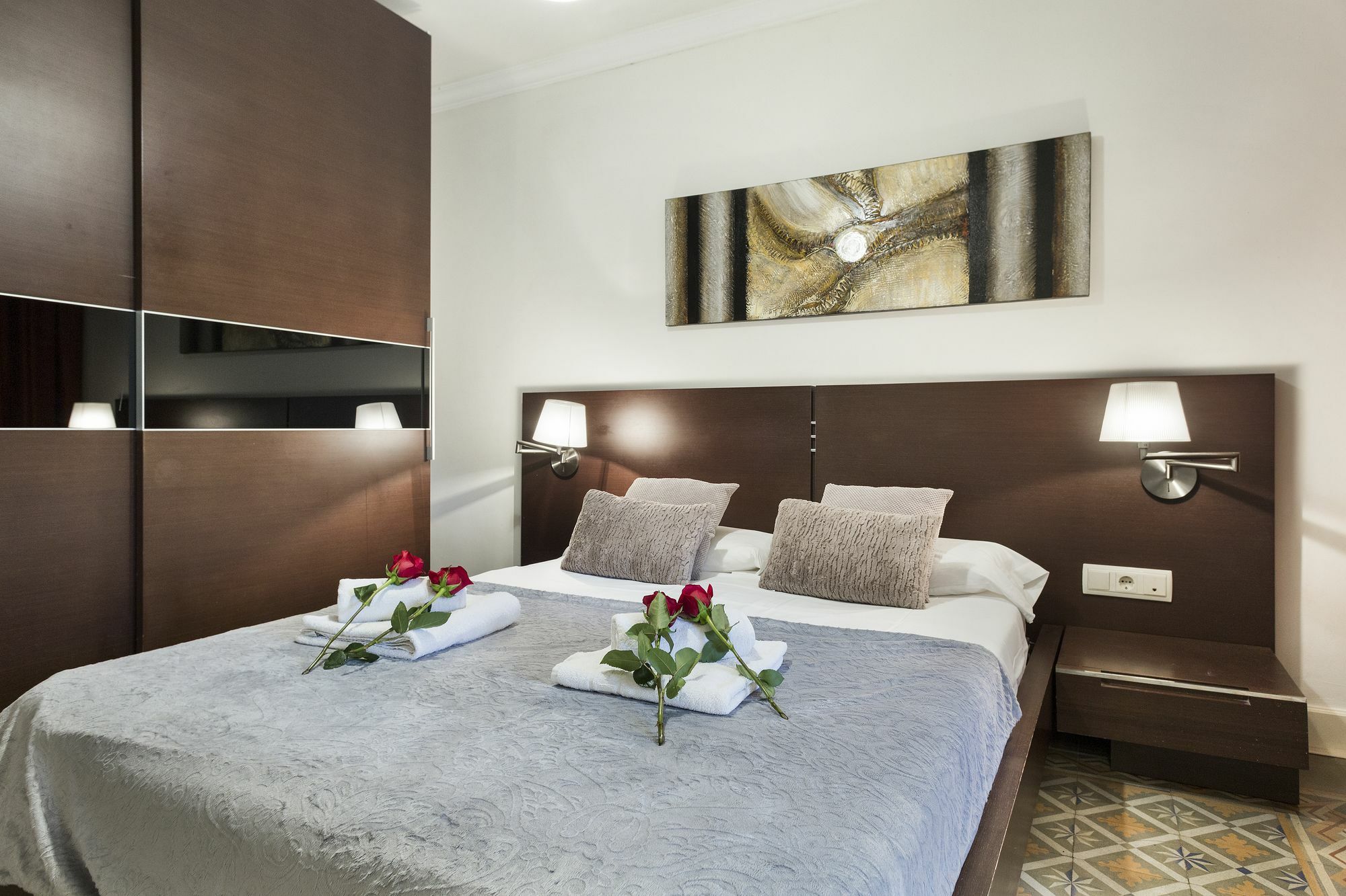 Habitat Apartments Ava 2 Барселона Экстерьер фото